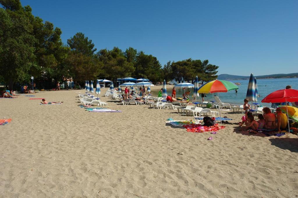 Apartments 30 M From The Beach Криквеница Екстериор снимка