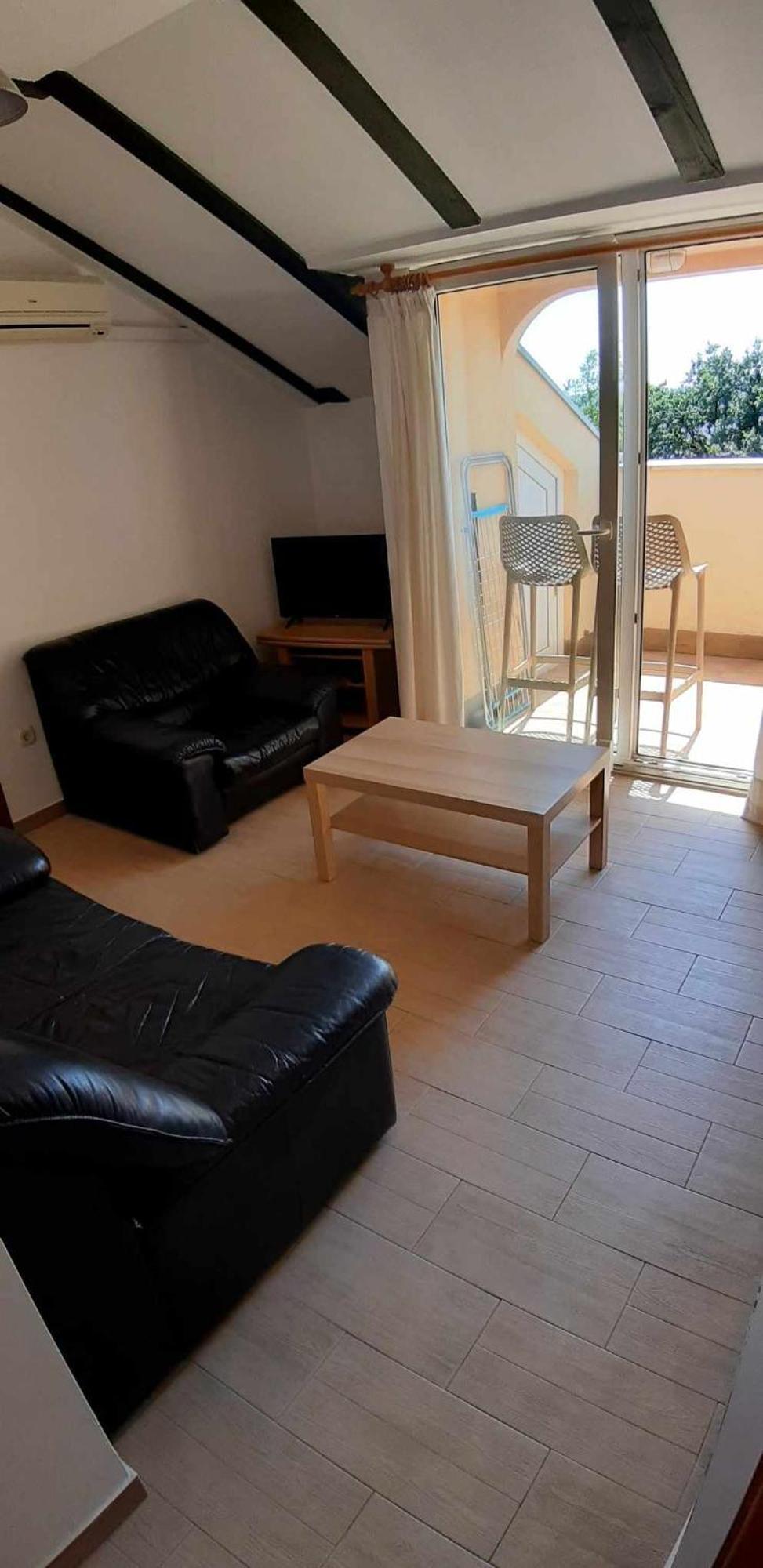 Apartments 30 M From The Beach Криквеница Екстериор снимка