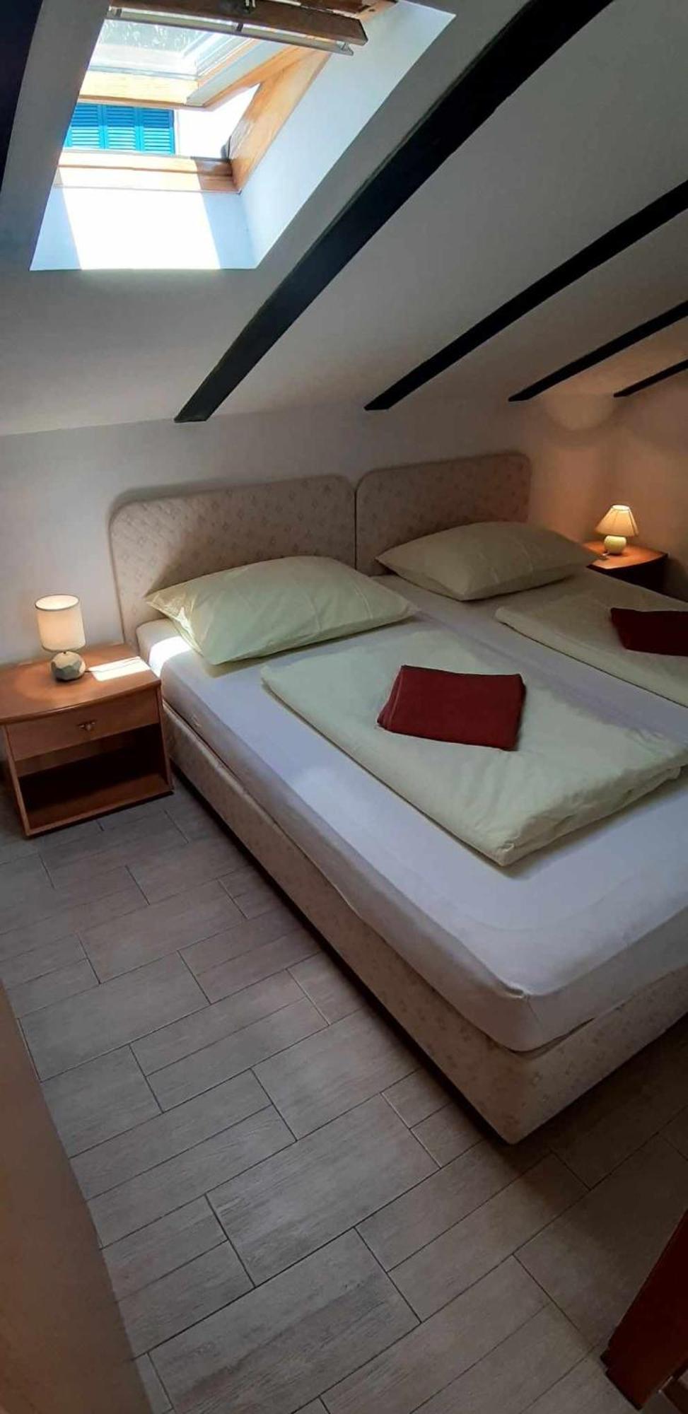Apartments 30 M From The Beach Криквеница Екстериор снимка